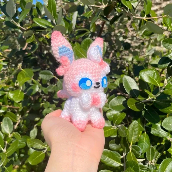 Crochet Pokemon Sylveon Handmade Craft Amigurumi Customade Cute Art Pet - Picture 10 of 10
